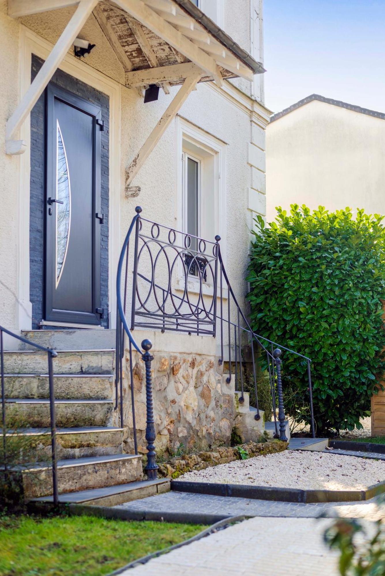 Jungle - Magnifique Appartement Avec Parking Prive - Paris-Disney & Cdg A 25 Minutes Pomponne المظهر الخارجي الصورة